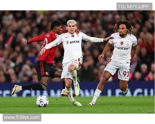 代尼兹利体育迎战加拉塔萨雷争夺土超联赛关键三分之战